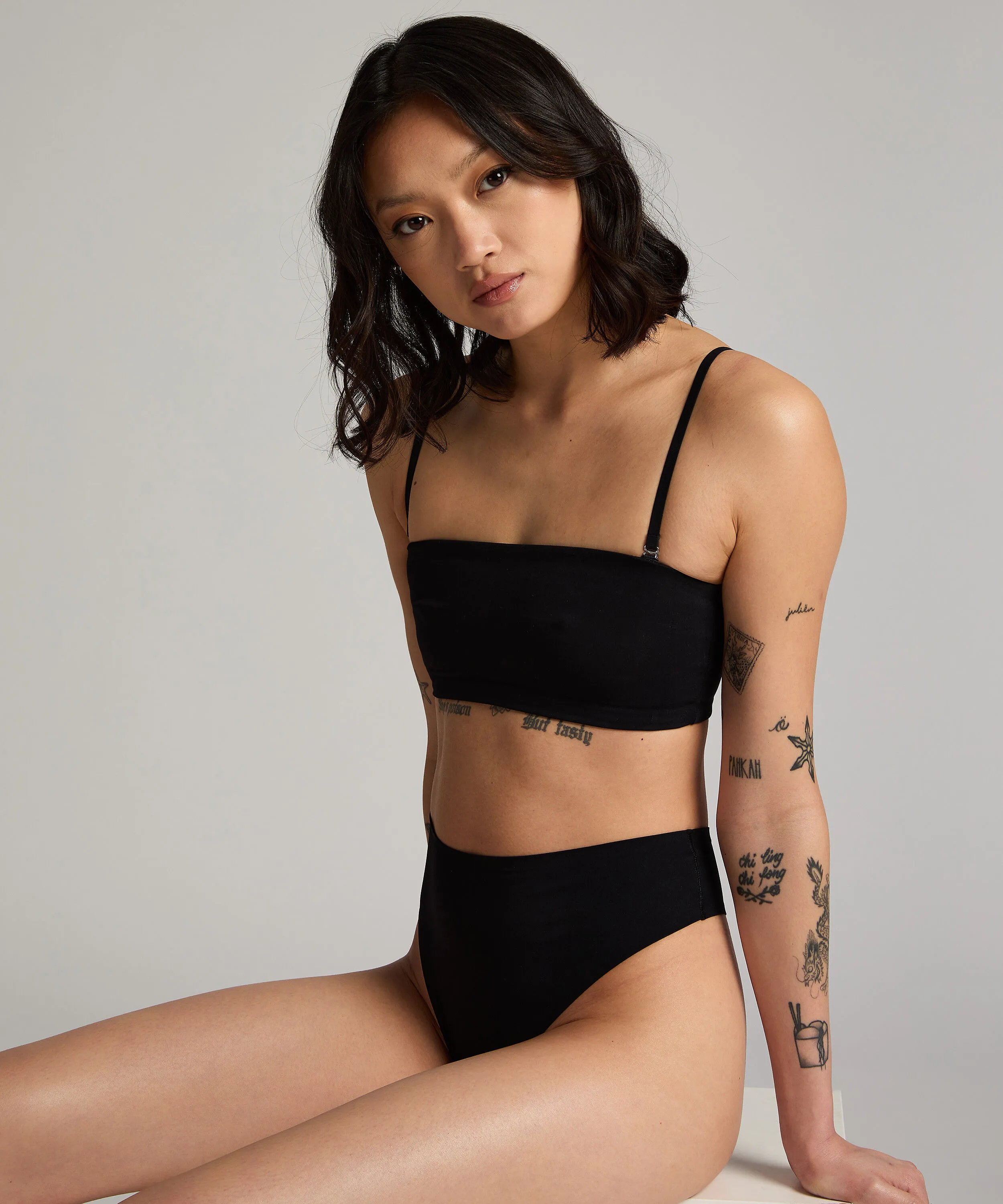 BANDEAU SMOOTH  NEGRO