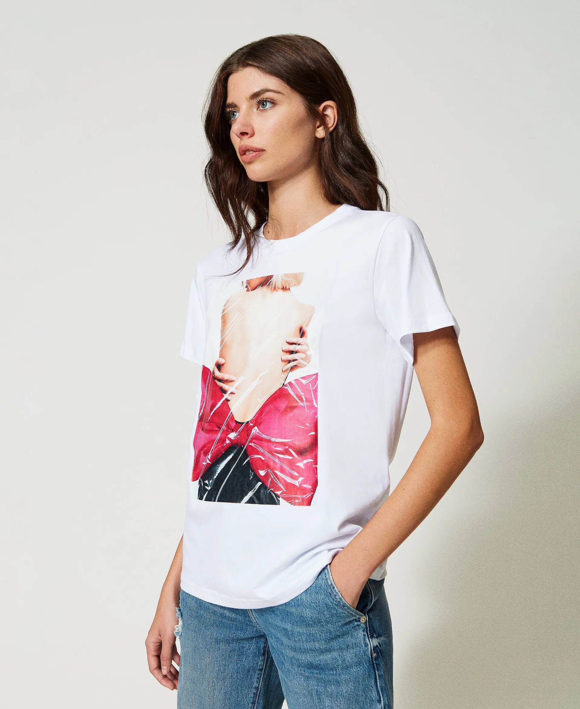 Camiseta regular con estampado brillante