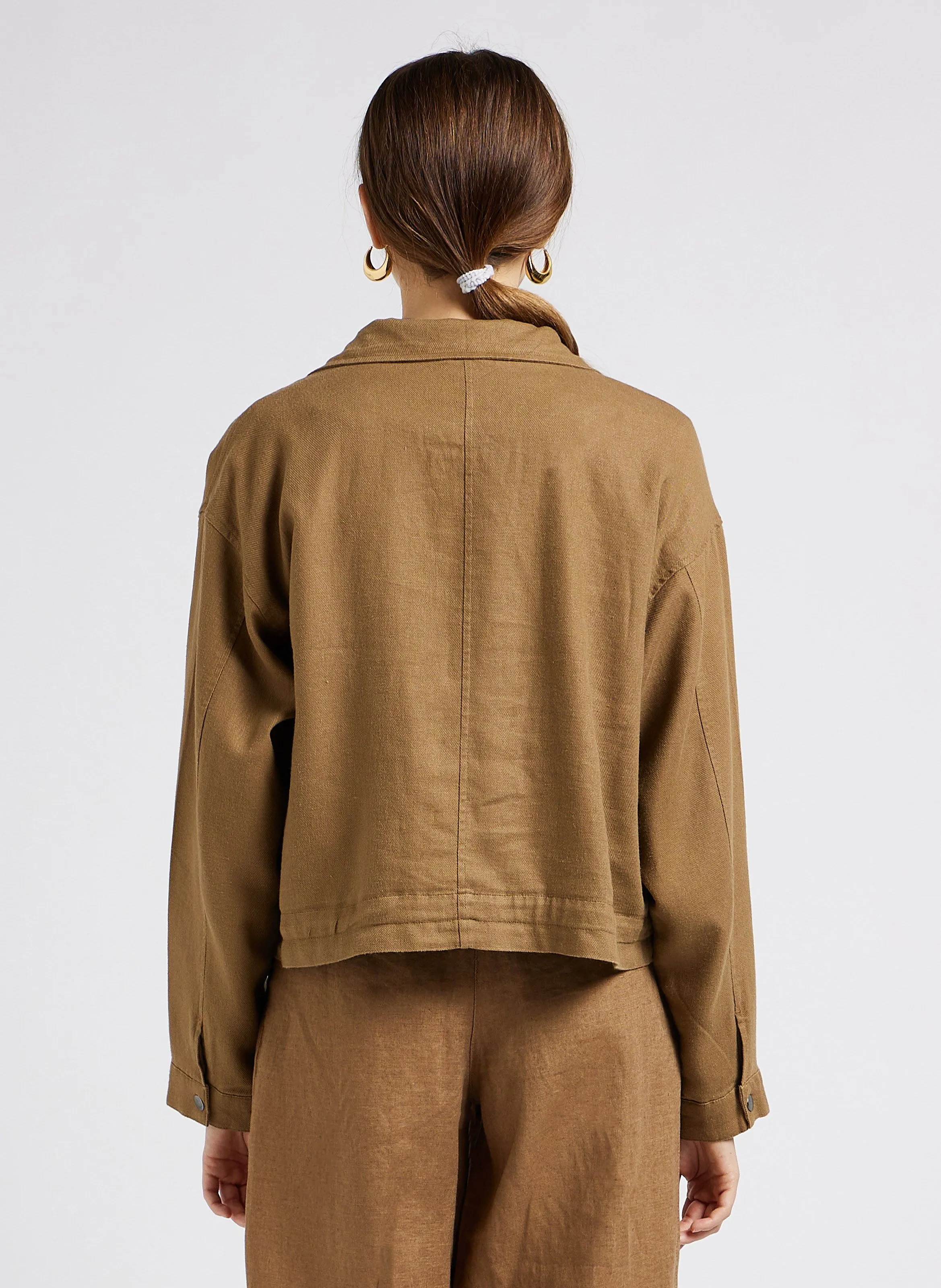 ELOUISE  CHAQUETA HOLGADA CON CUELLO ALTO EN MARRON