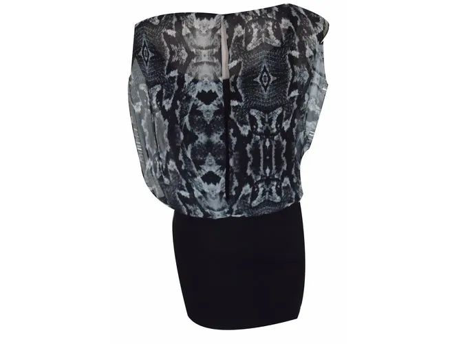 Guess Vestido Estampado de cebra 