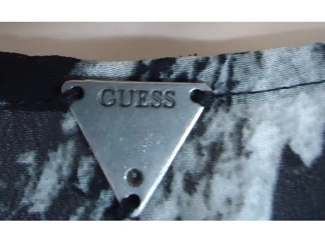 Guess Vestido Estampado de cebra 