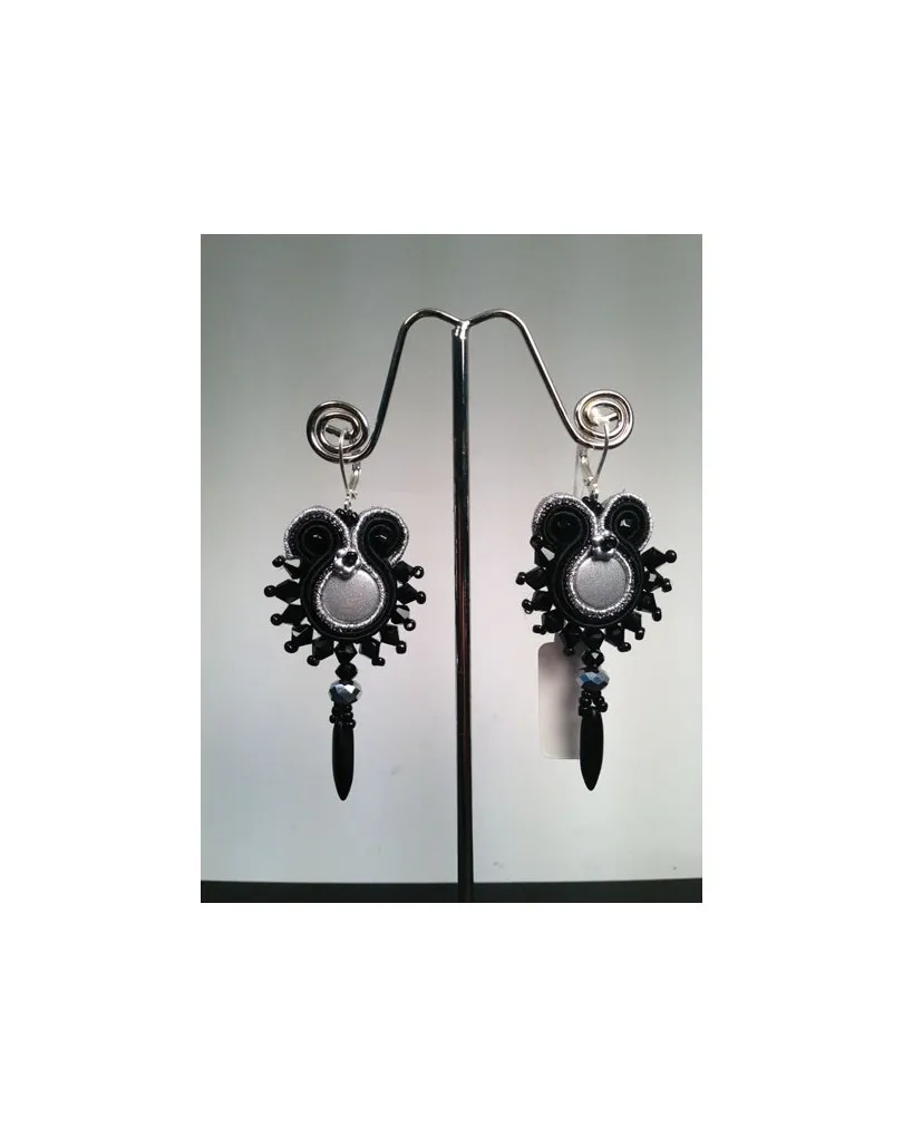PENDIENTES FLAMENCA PEQUEÑOS GRIS Y NEGRO