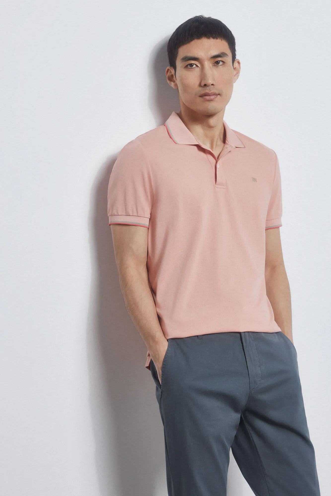 Plain tipped polo shirt
