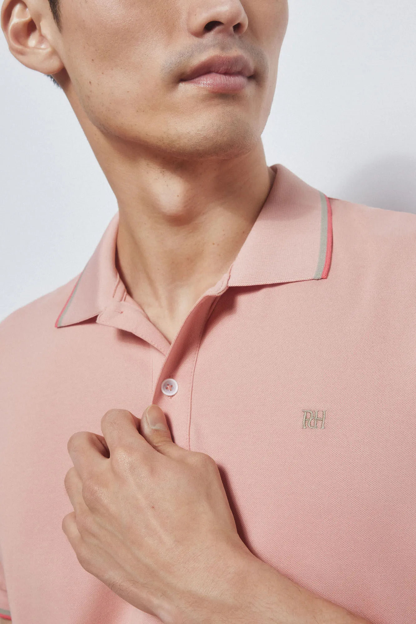 Plain tipped polo shirt