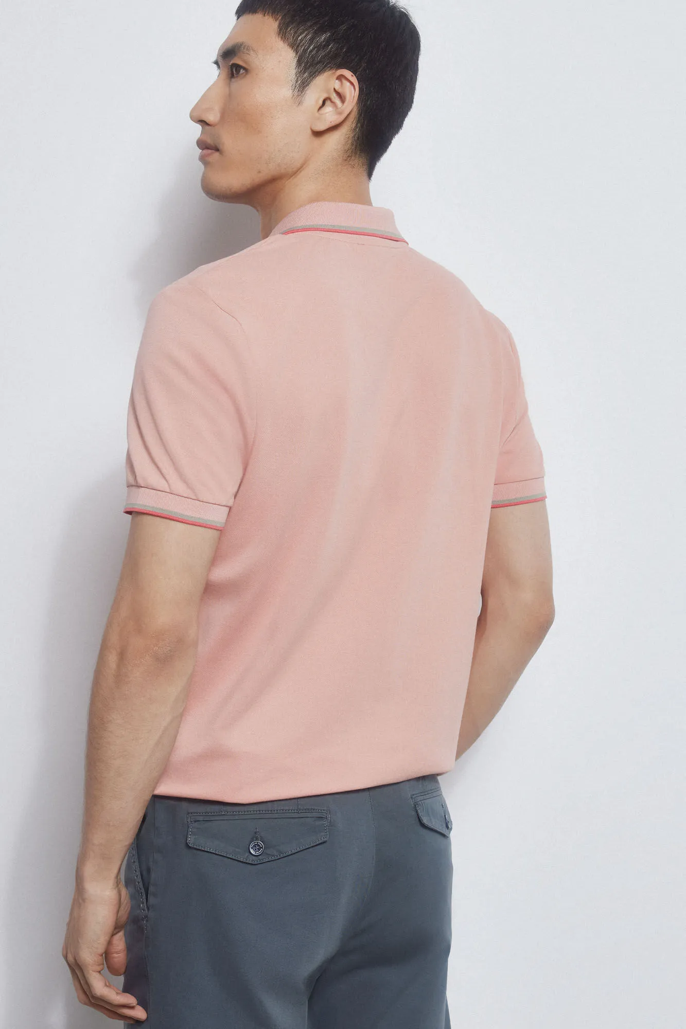 Plain tipped polo shirt