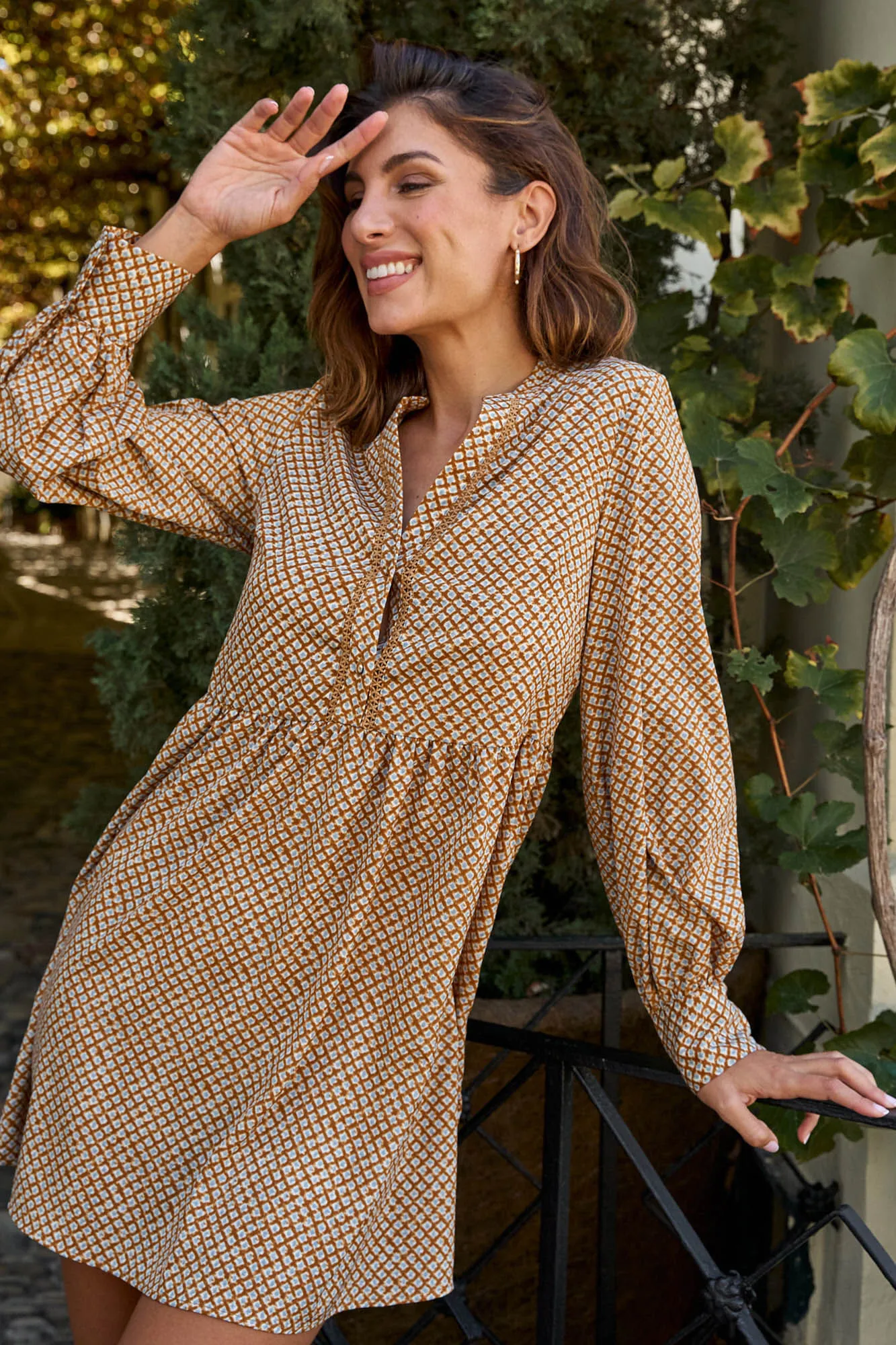 Polín Et Moi Vestido leonti de cuello pico