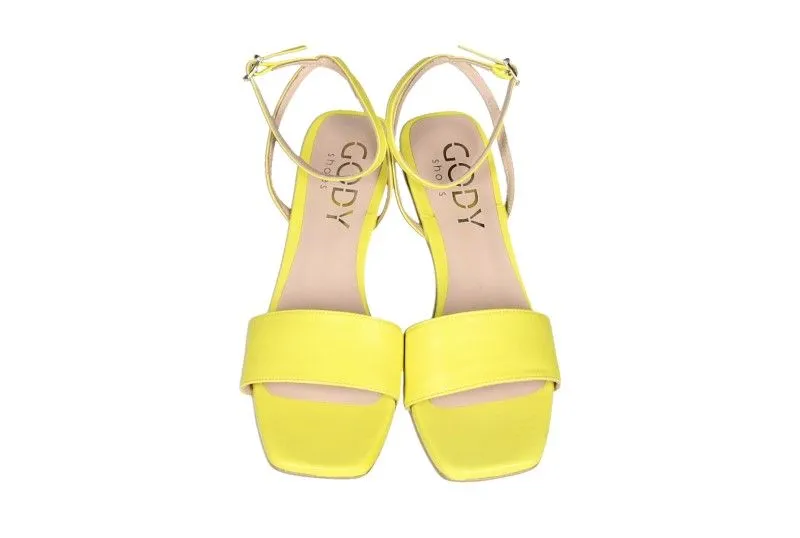 Sandalia Piel Amarillo Pulsera