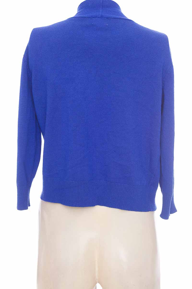 SWEATER COLOR AZUL  CIELO